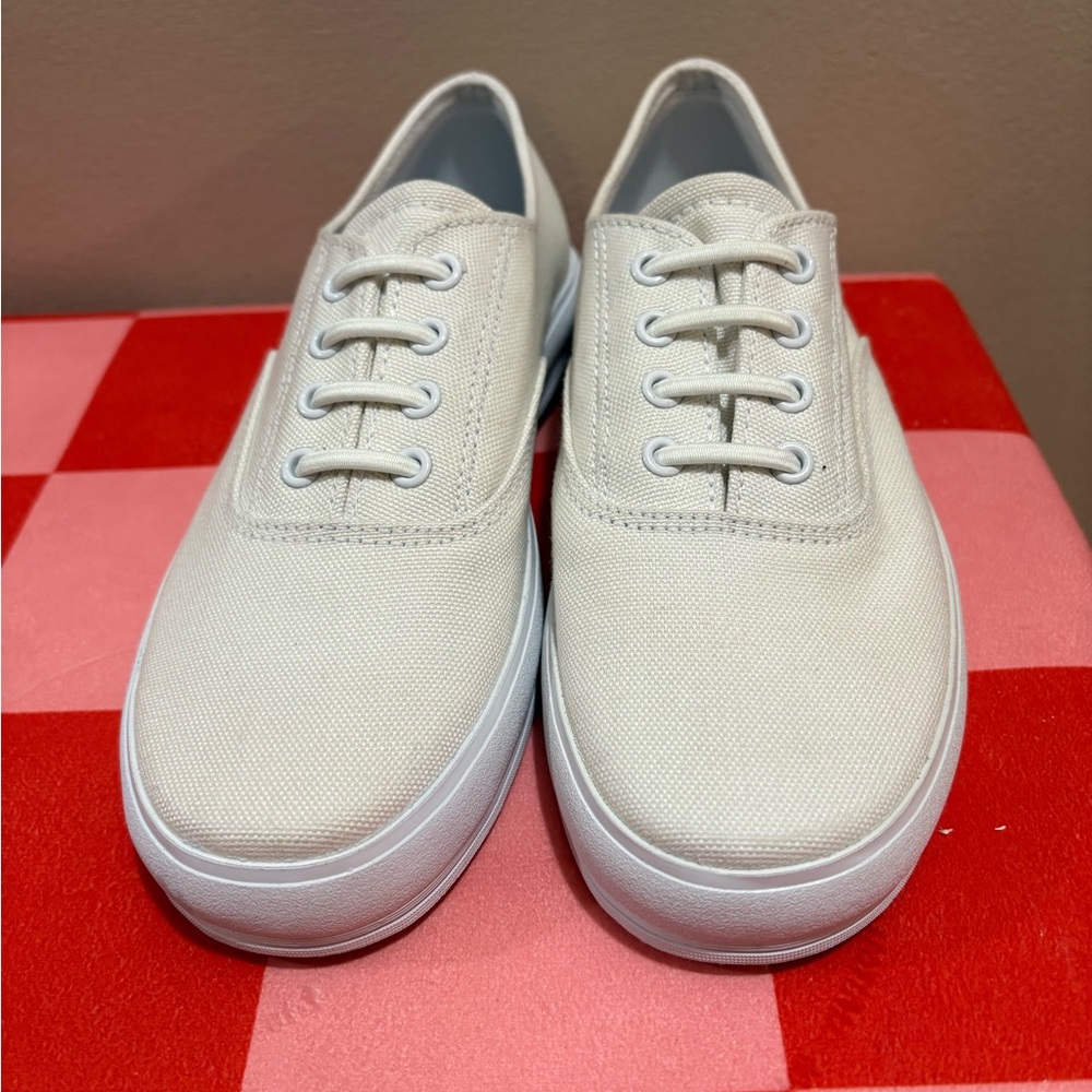 Classic Women's Canvas Sneakers in Cream